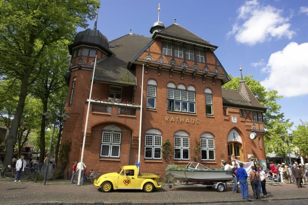 Heiraten-auf-Fehmarn-im-alten-Rathaus-Ferienhaus-Strandzauber